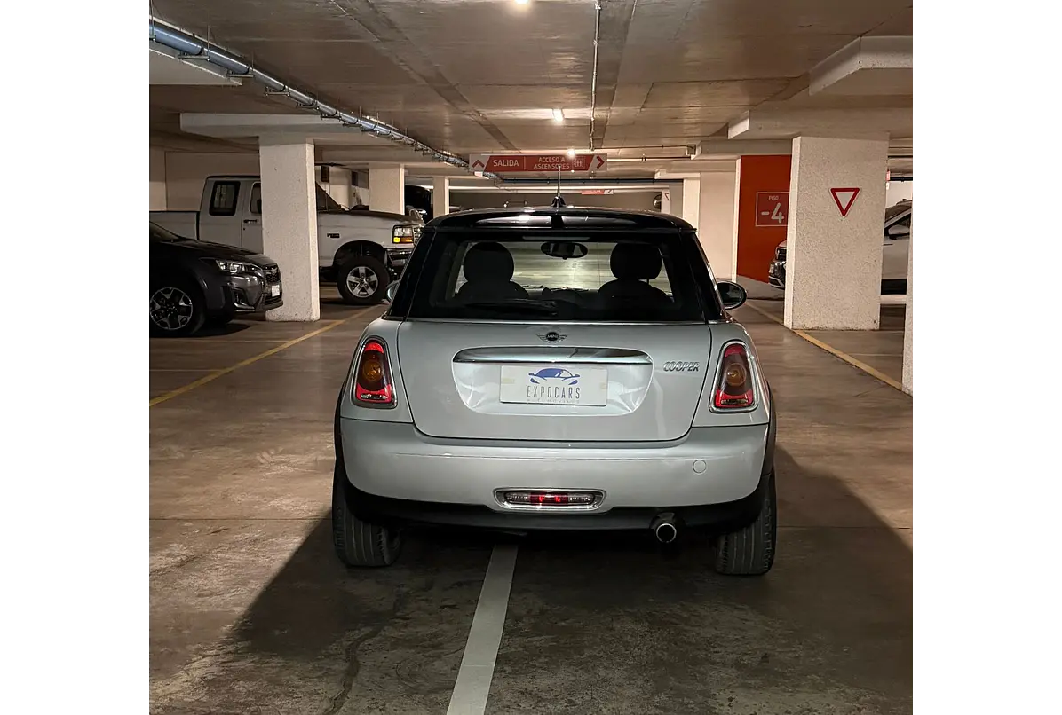 MINI COOPER HATCHBACK 1.6 2012