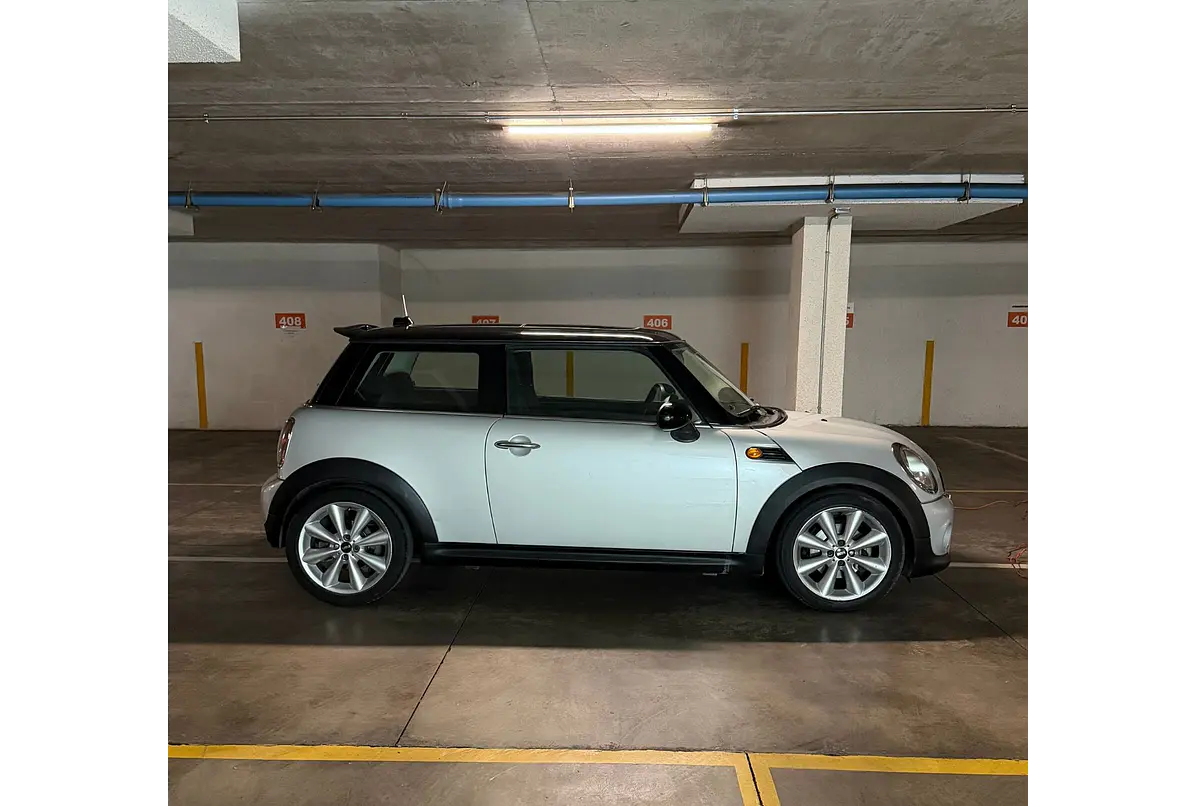 MINI COOPER HATCHBACK 1.6 2012