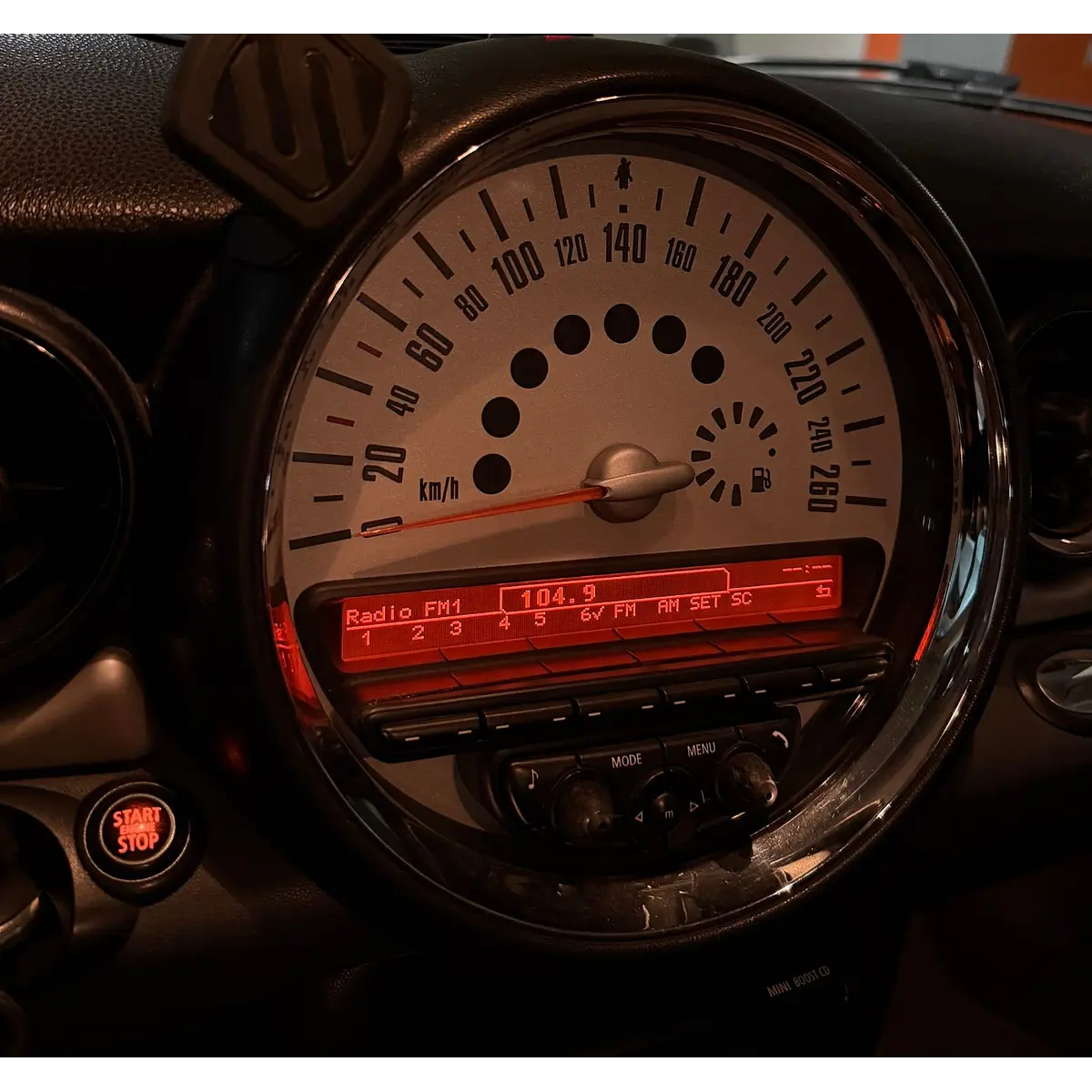 MINI Cooper Hatchback — foto 32 de 40