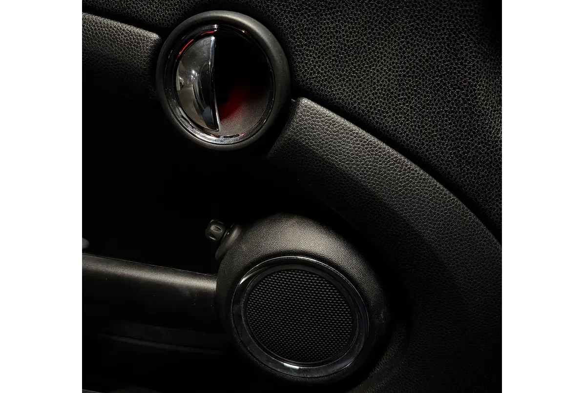MINI COOPER HATCHBACK 1.6 2012