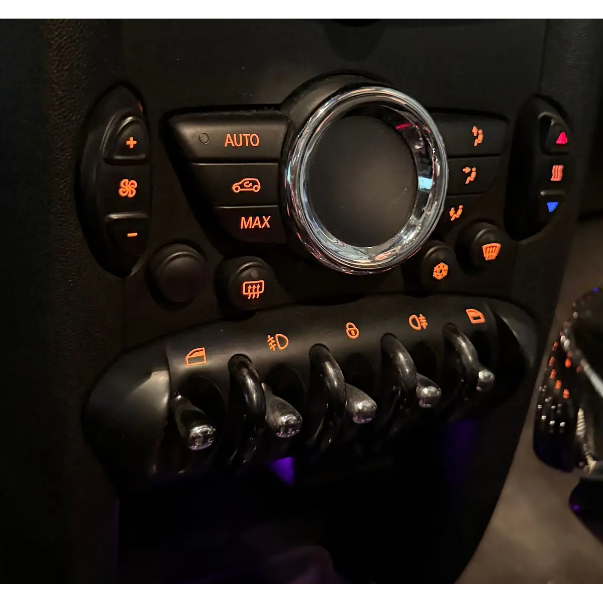 MINI Cooper Hatchback — foto 34 de 40