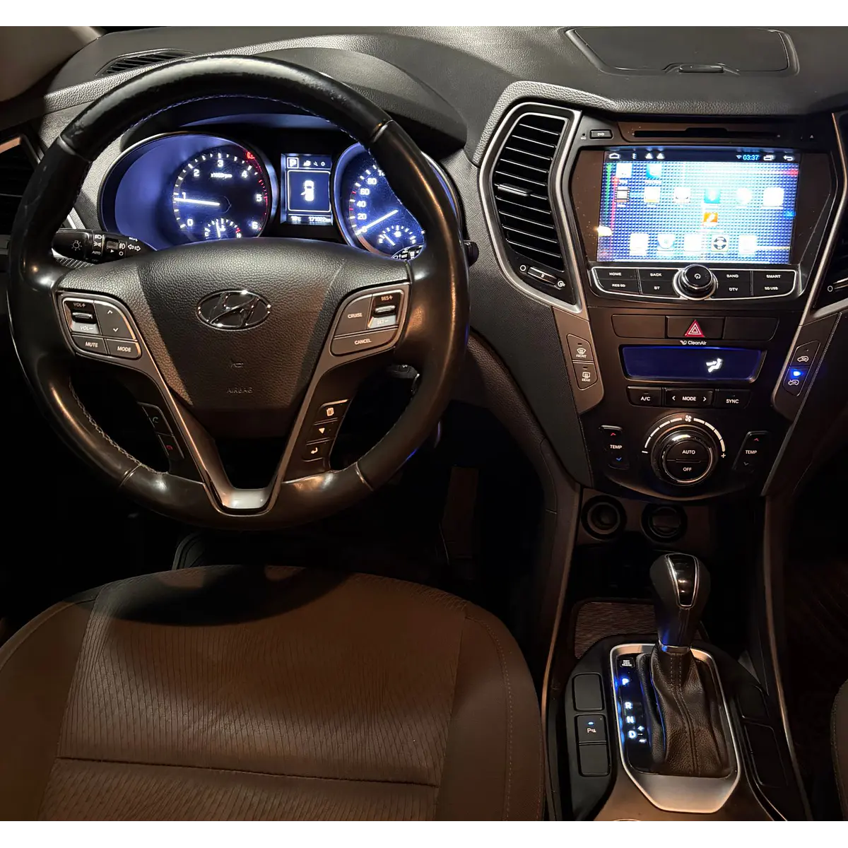 Hyundai Santa Fe — foto 16 de 40