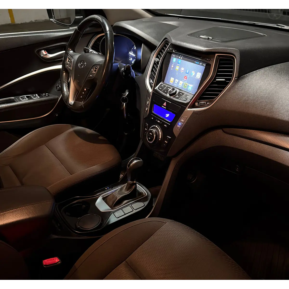 Hyundai Santa Fe — foto 18 de 40