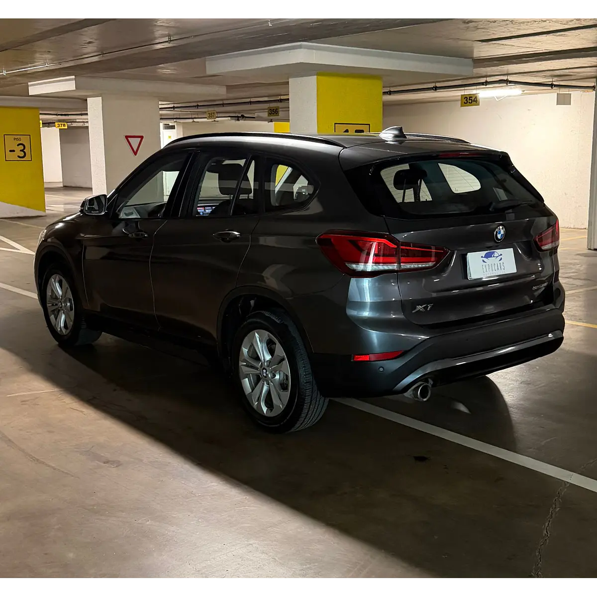 BMW X1 — foto 8 de 40