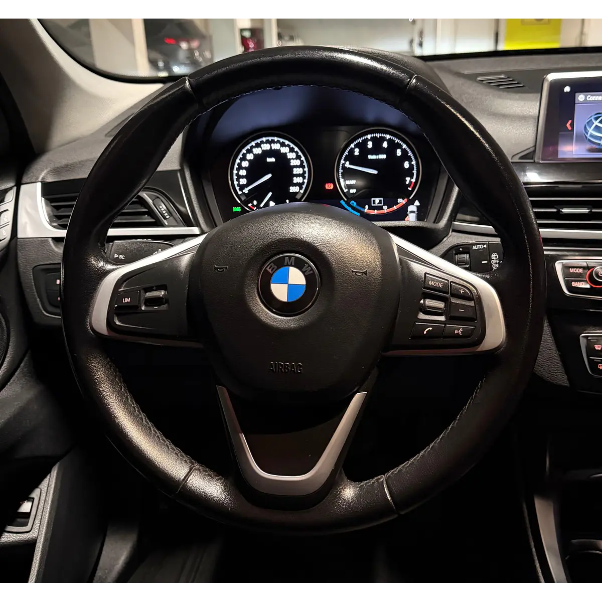 BMW X1 — foto 28 de 40