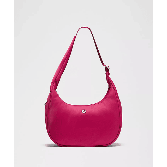 City Essentials Shoulder Bag 4L