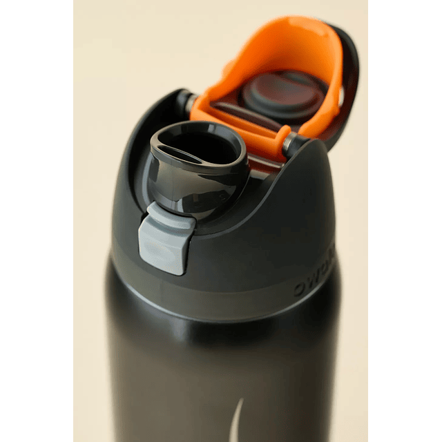 Chrome Inferno FreeSip 32 oz