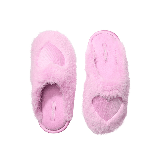 Luxe Plush Closed-Toe Slippers
