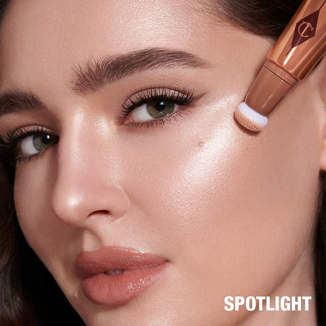 Beauty Highlighter Wand Spotlight
