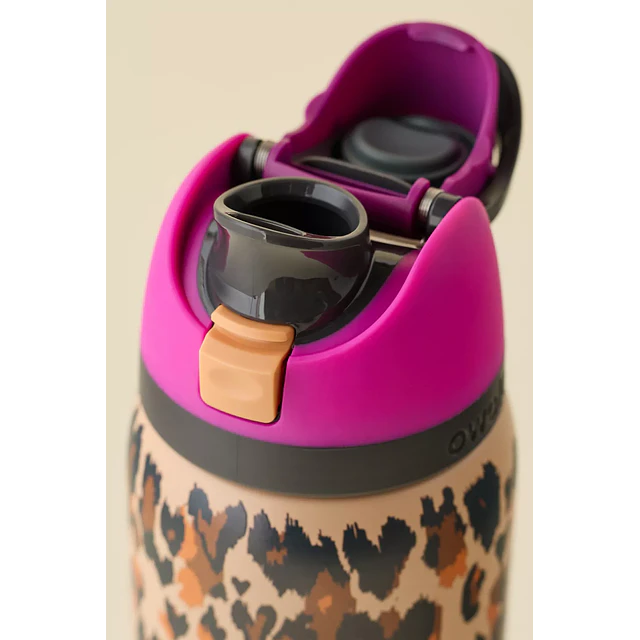 Wild At Heart FreeSip 32 oz Water Bottle