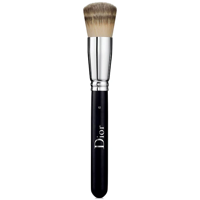 Full Coverage Fluid Foundation Brush N°12