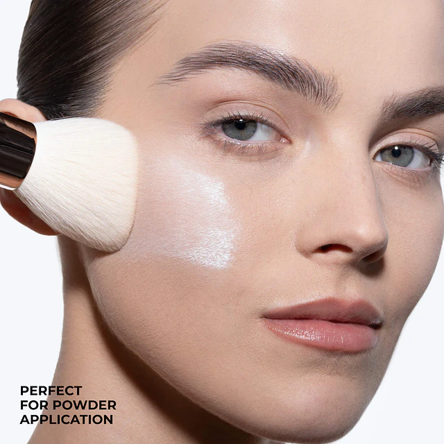 HY-GLAM™ Powder Brush