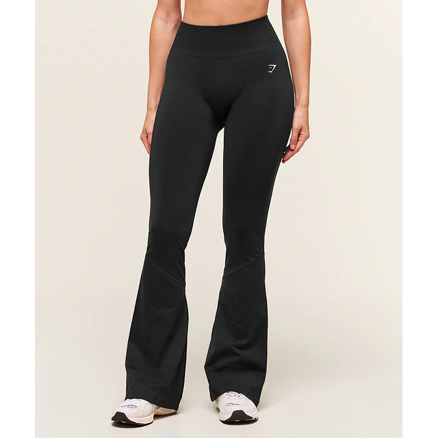 EVERYDAY SEAMLESS FLARED LEGGINGS