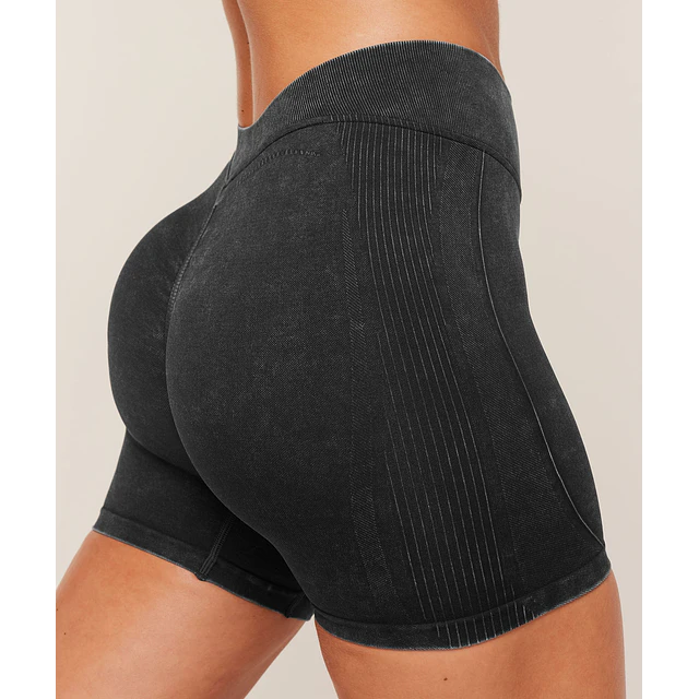 GYMSHARK X BRATZ SHORTS