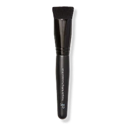 Triangular Buffing Foundation Brush
