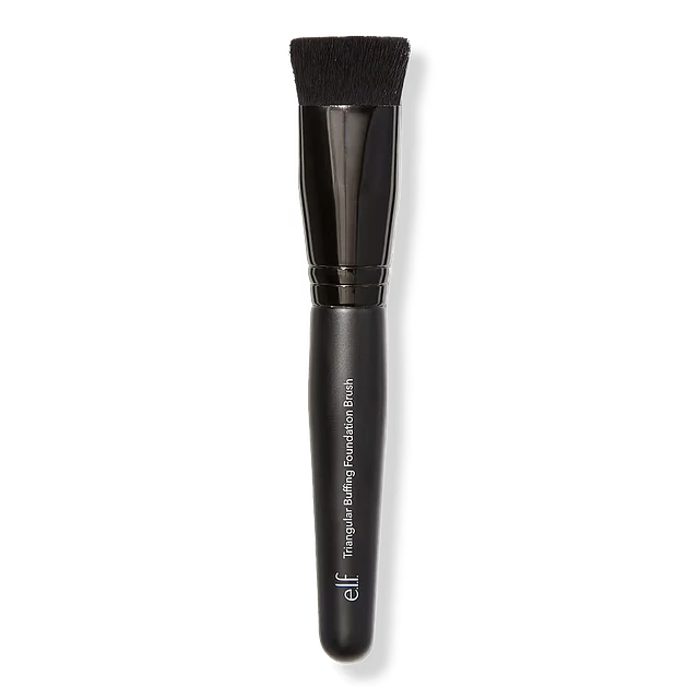 Triangular Buffing Foundation Brush