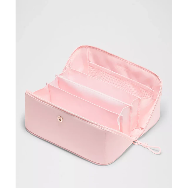 Open-Flat Toiletry Bag