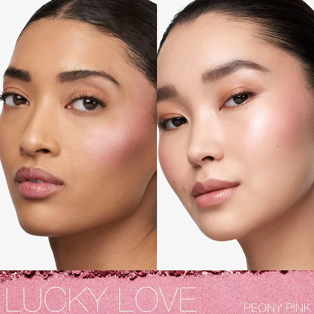 Light Reflecting Luminizing Blush  LUCKY LOVE