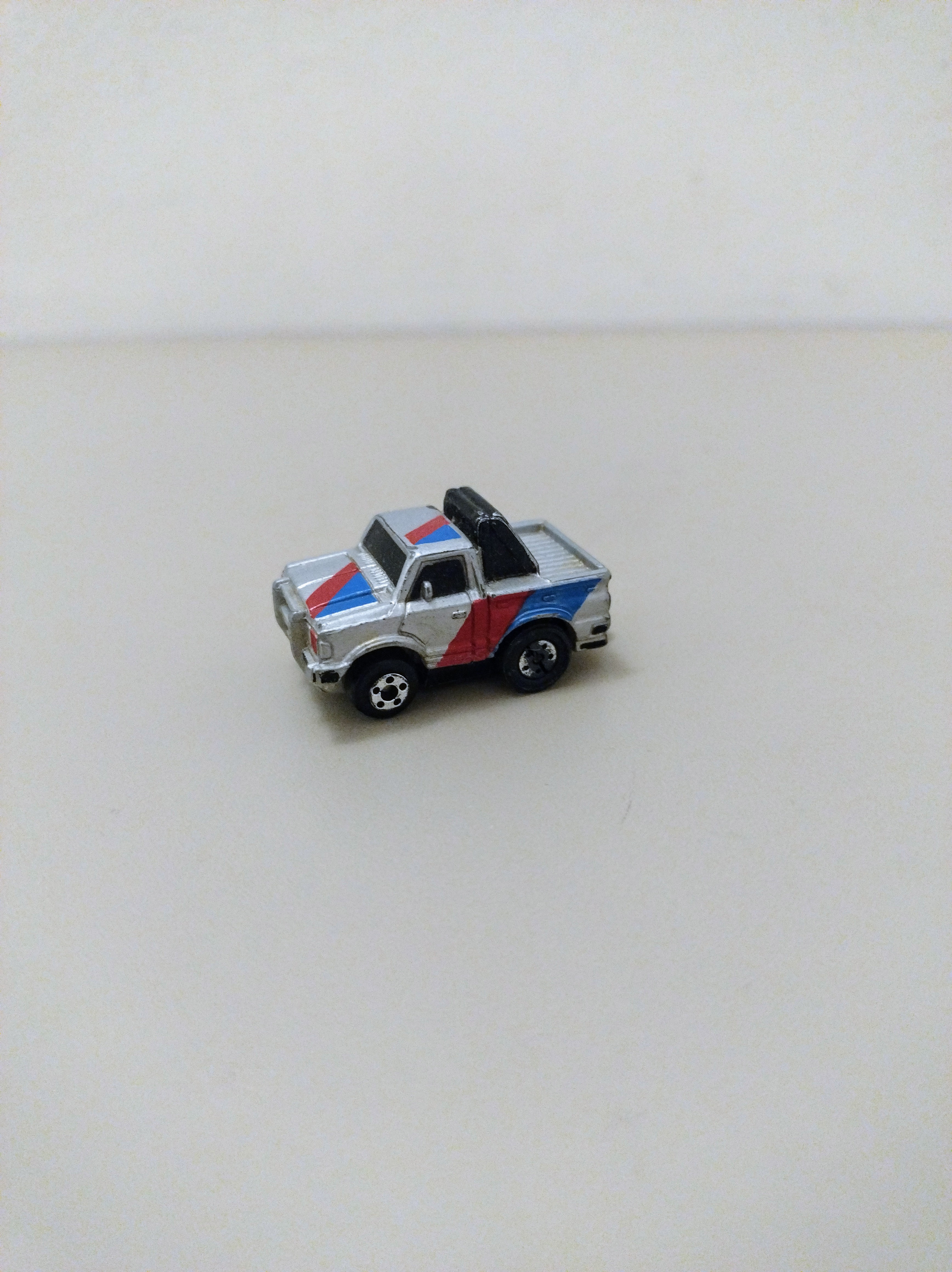 CAMIONETA MICRO IMPERIAL