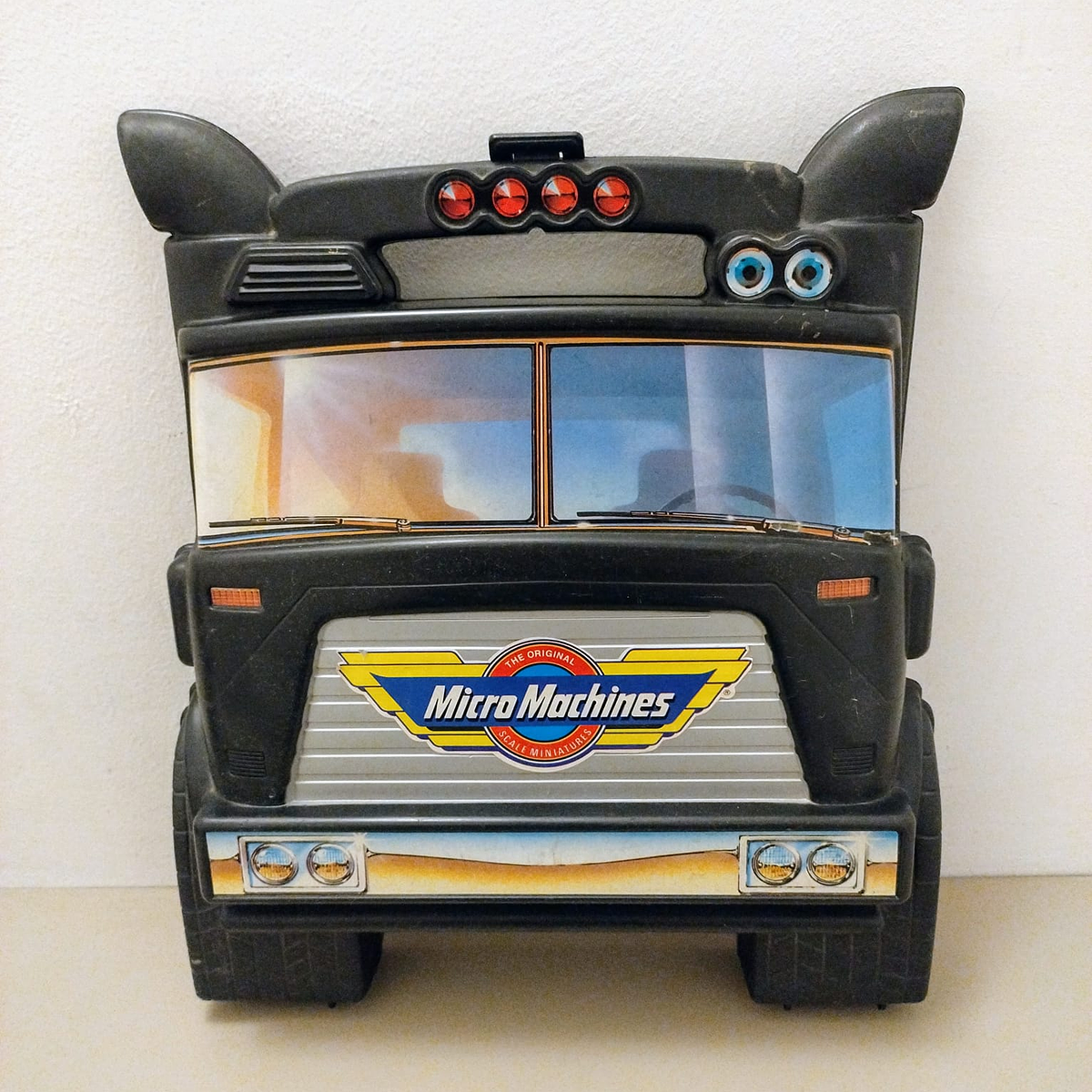 CASE MICROMACHINES