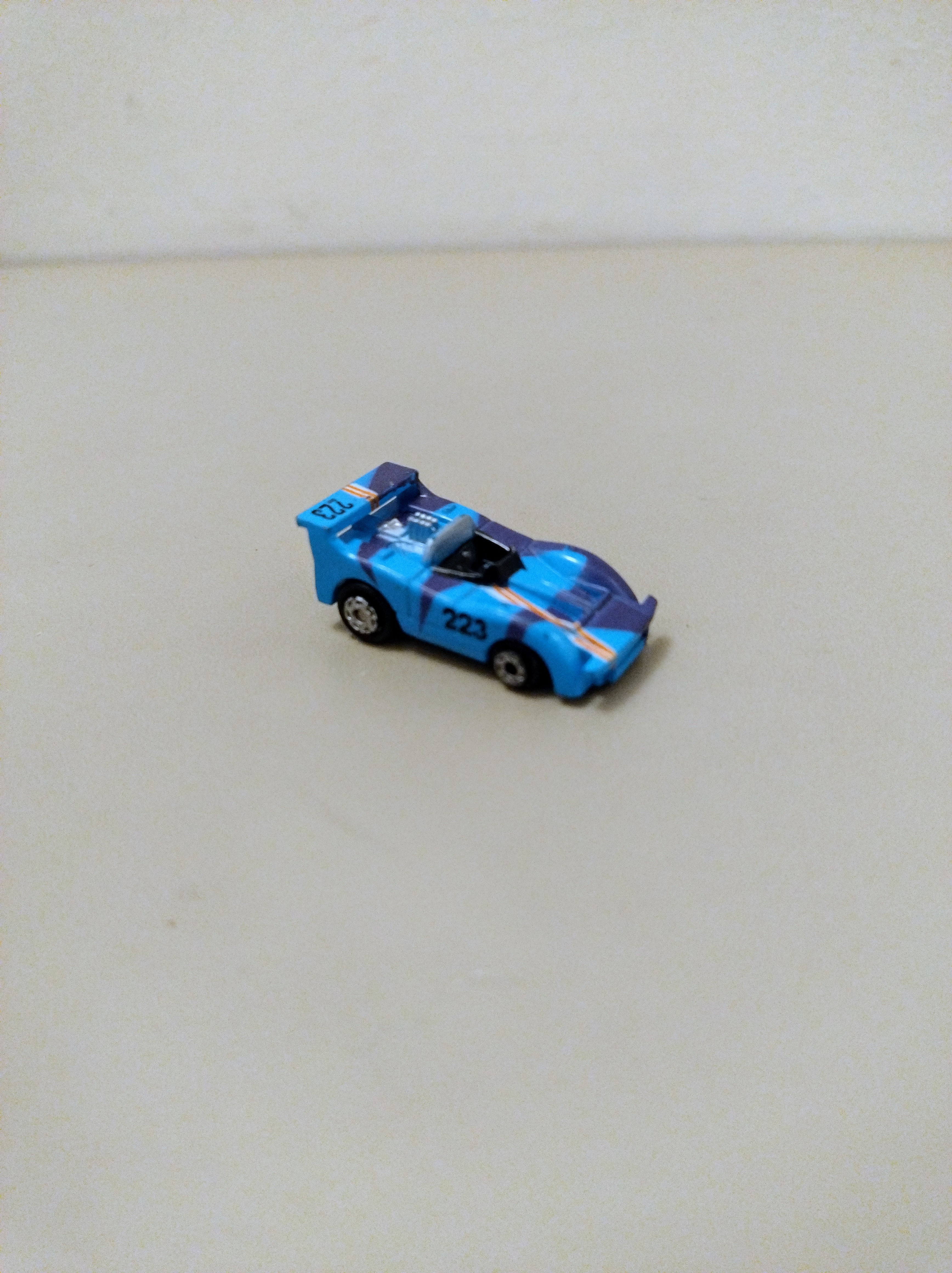 MARCH 707 MICROMACHINES