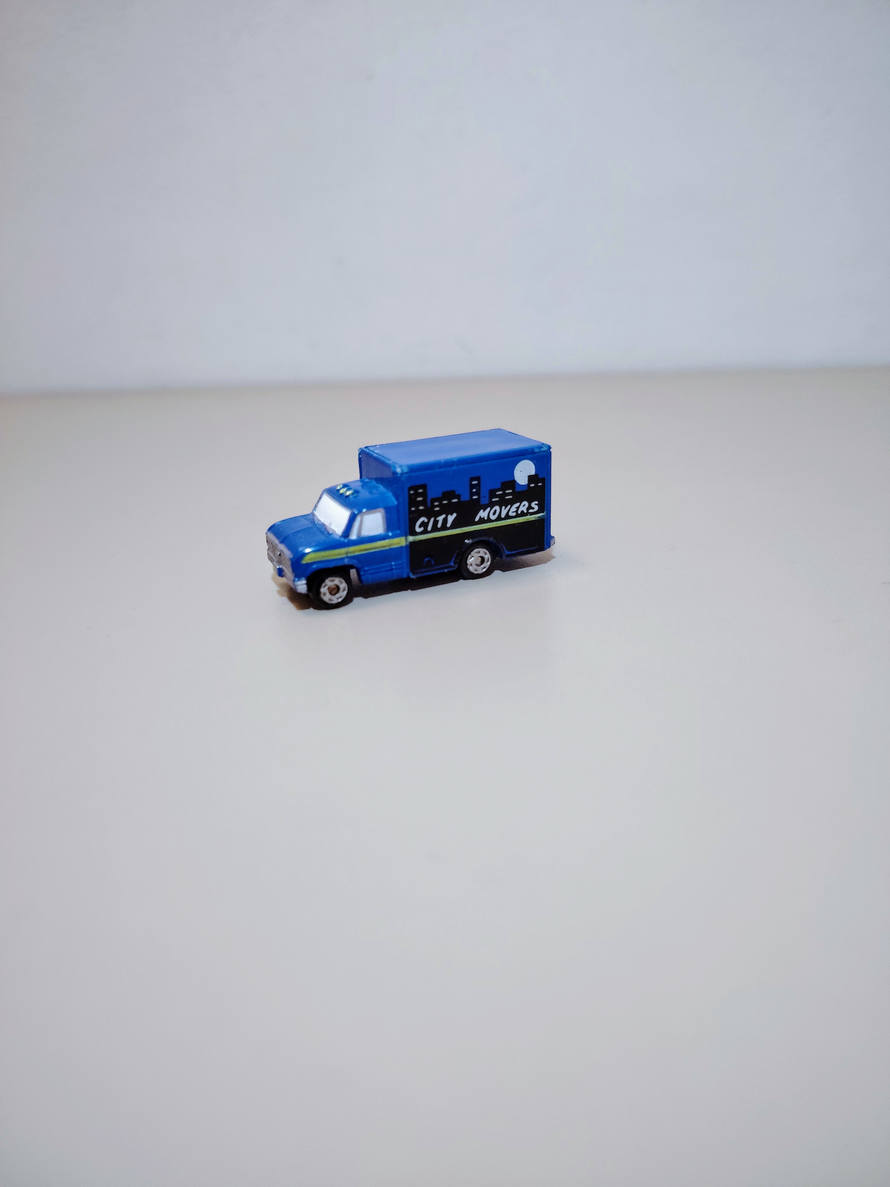 CITY MOVERS MICROMACHINES