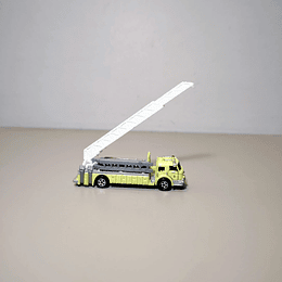 FIRETRUCK DELUXE MICROMACHINES