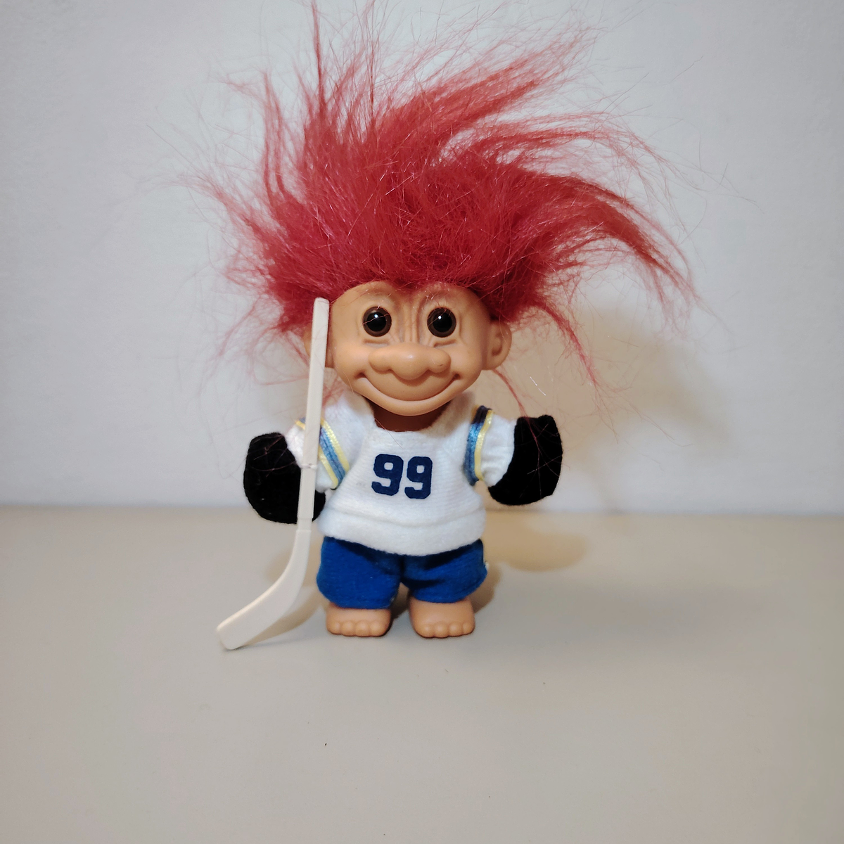 HOCKEY RED TROLL