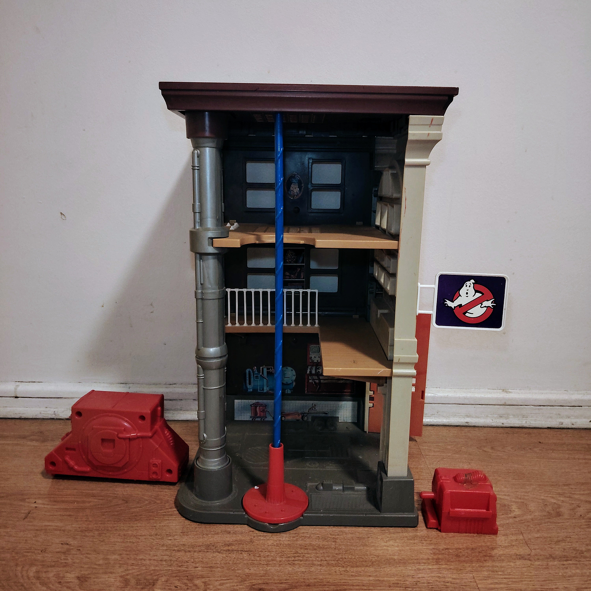 FIRE STATION HEADQUARTERS