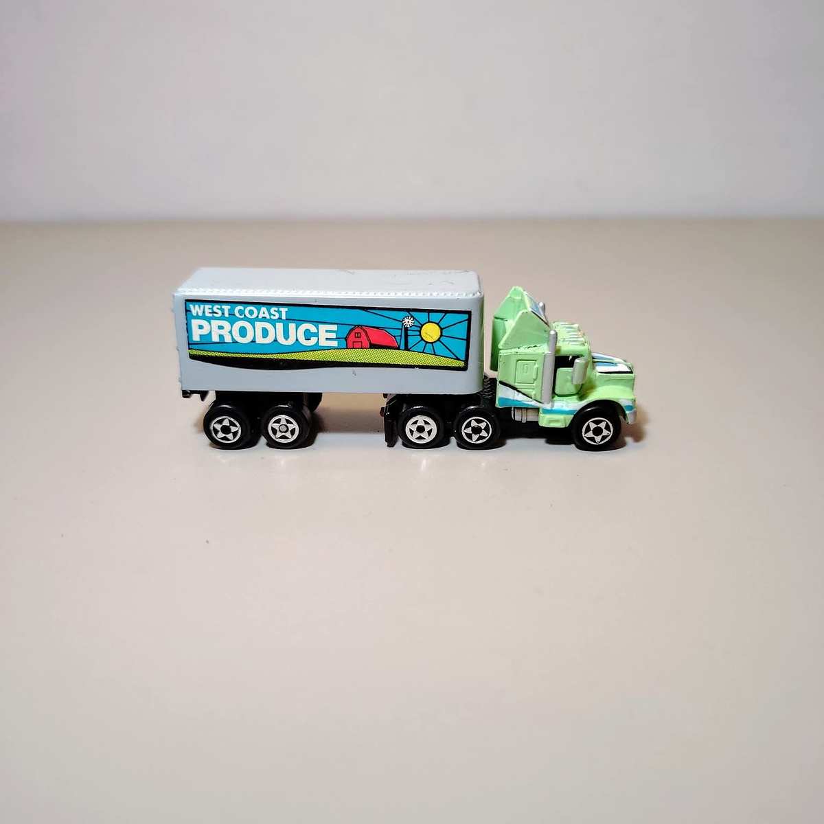 BOX TRUCK MICROMACHINES