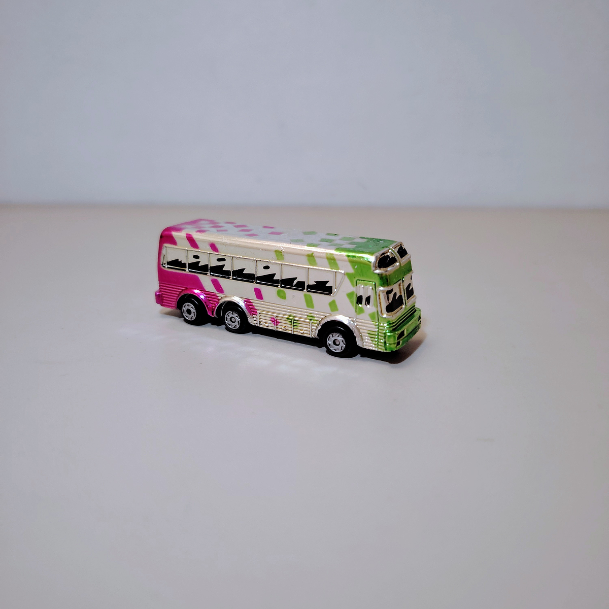 TOURING BUS MICROMACHINES 