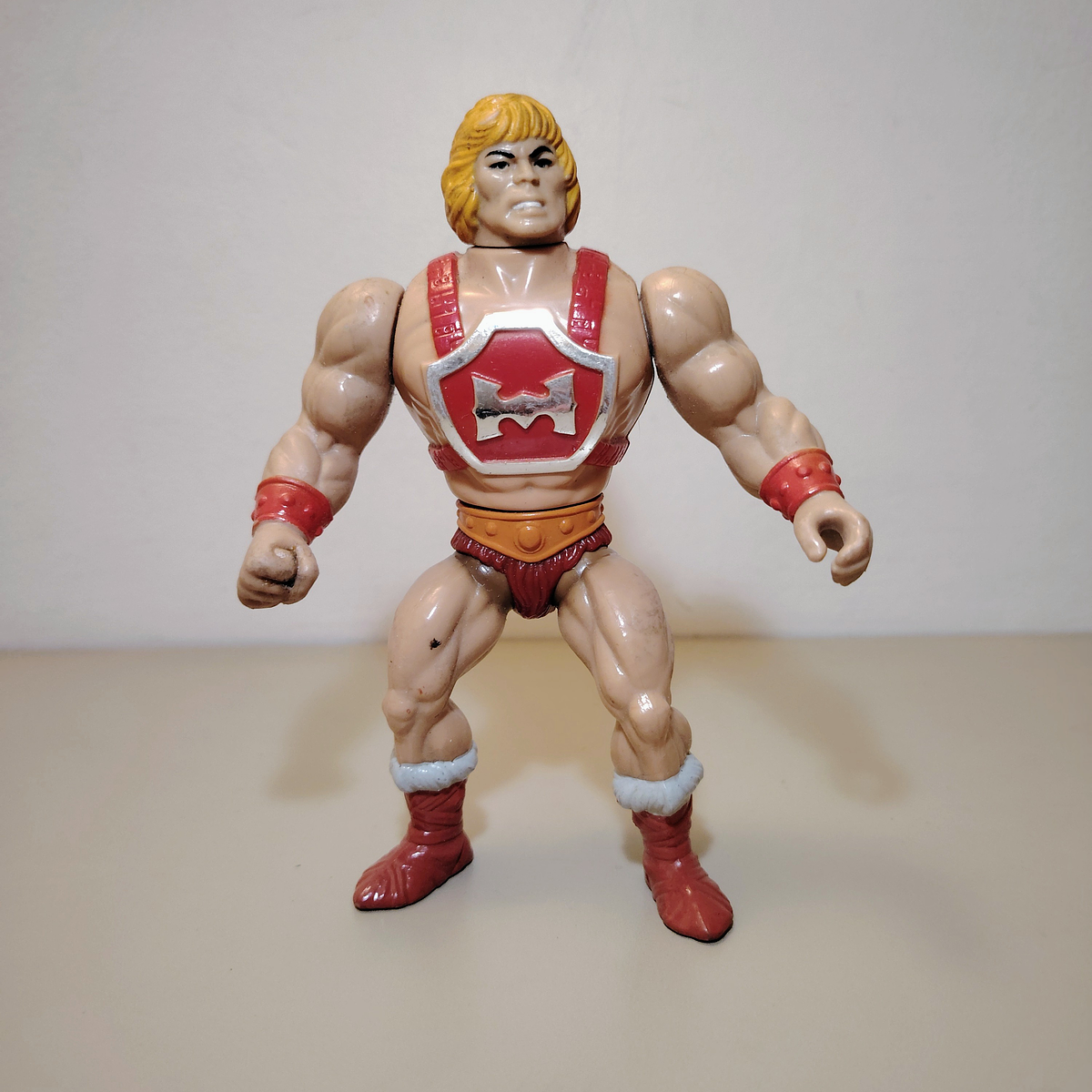 HE MAN THUNDER PUNCH DETALLE