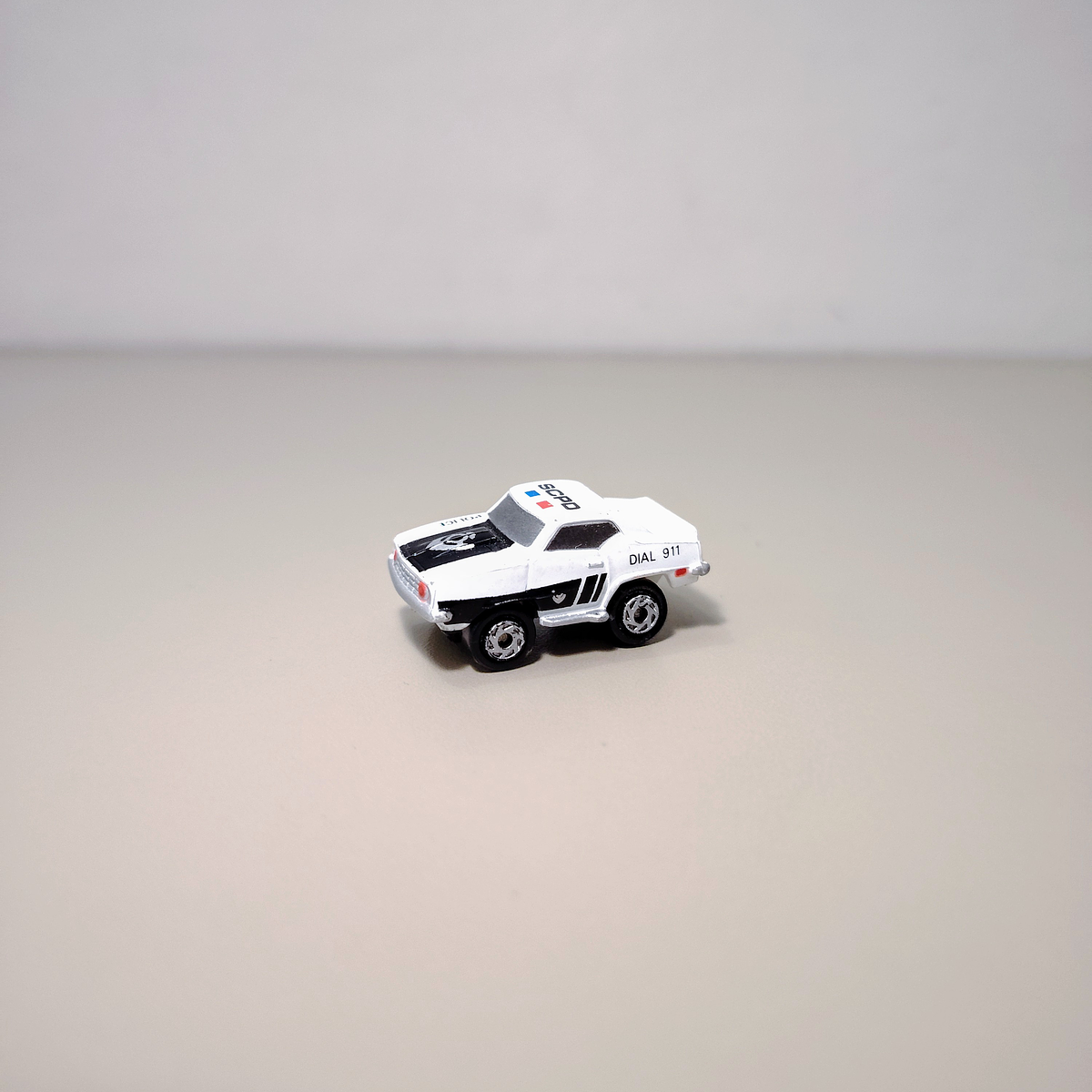 CÁMARO POLICE MICROMACHINES 