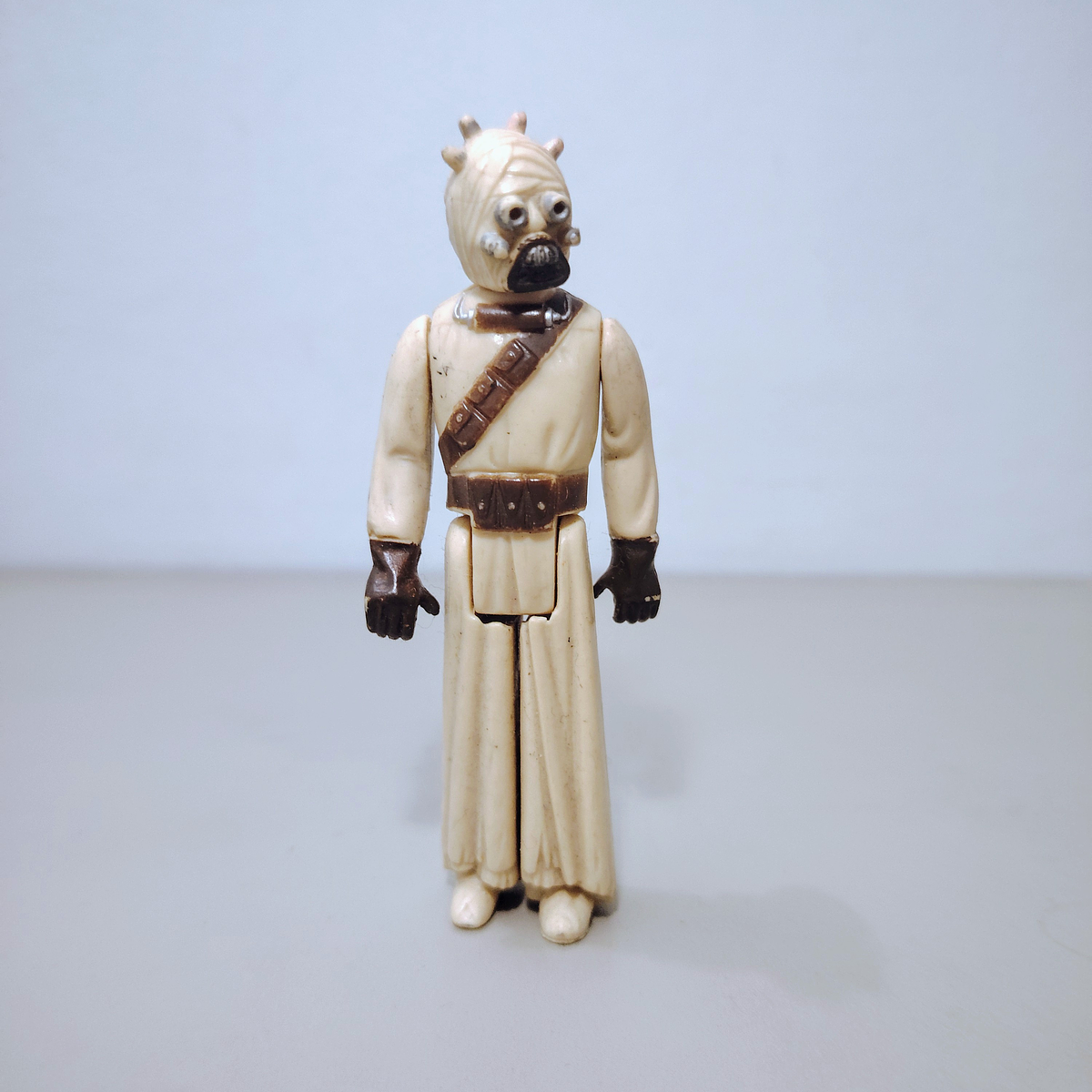 TUSKEN RAIDER SAND