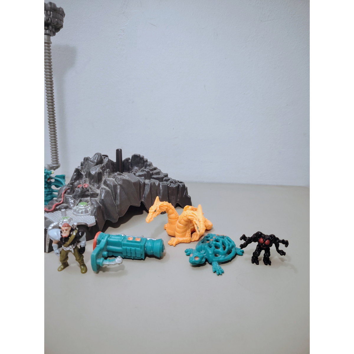  PIEZAS MOUNTAIN SKULL LAVA