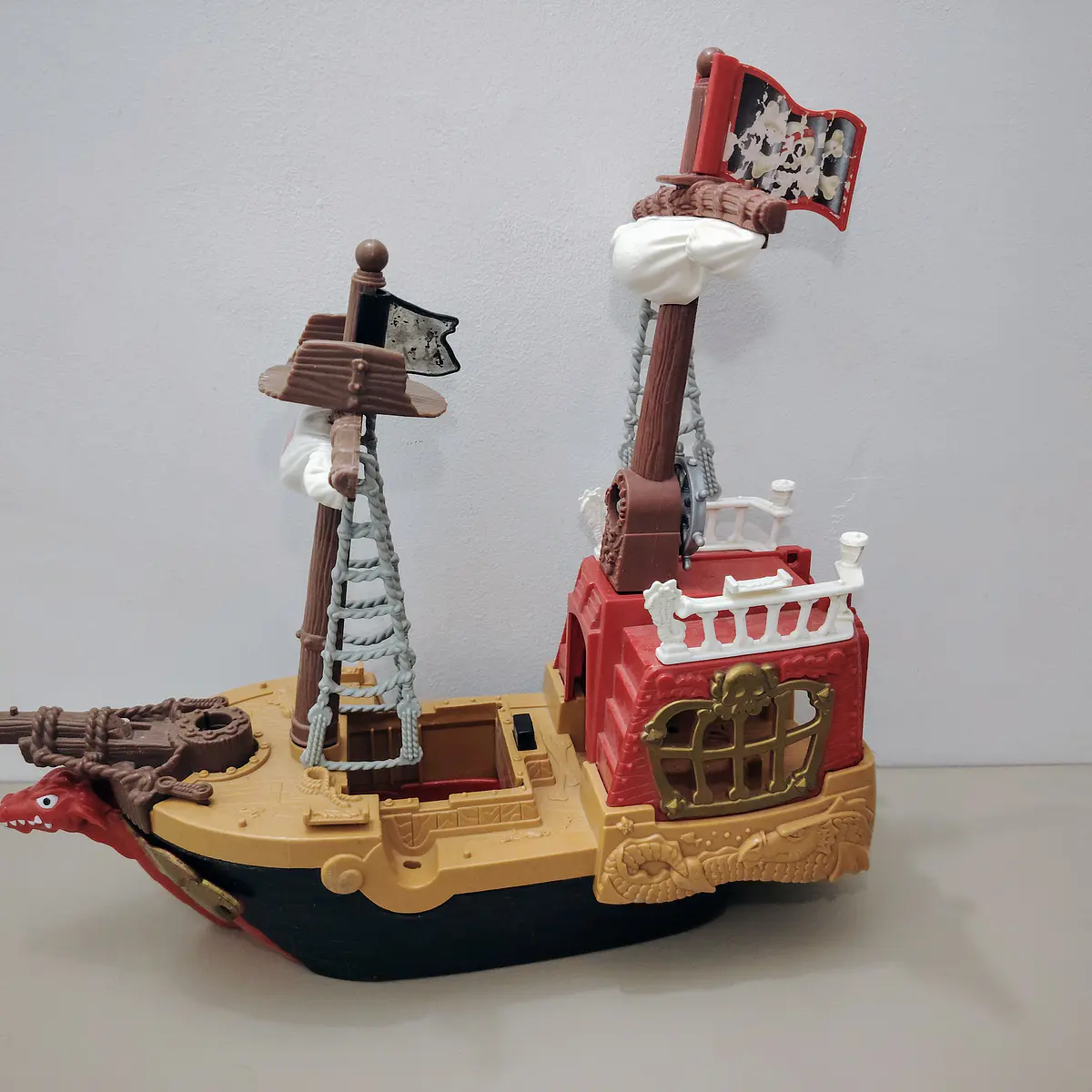 BARCO FISHER PRICE AÑO 1998