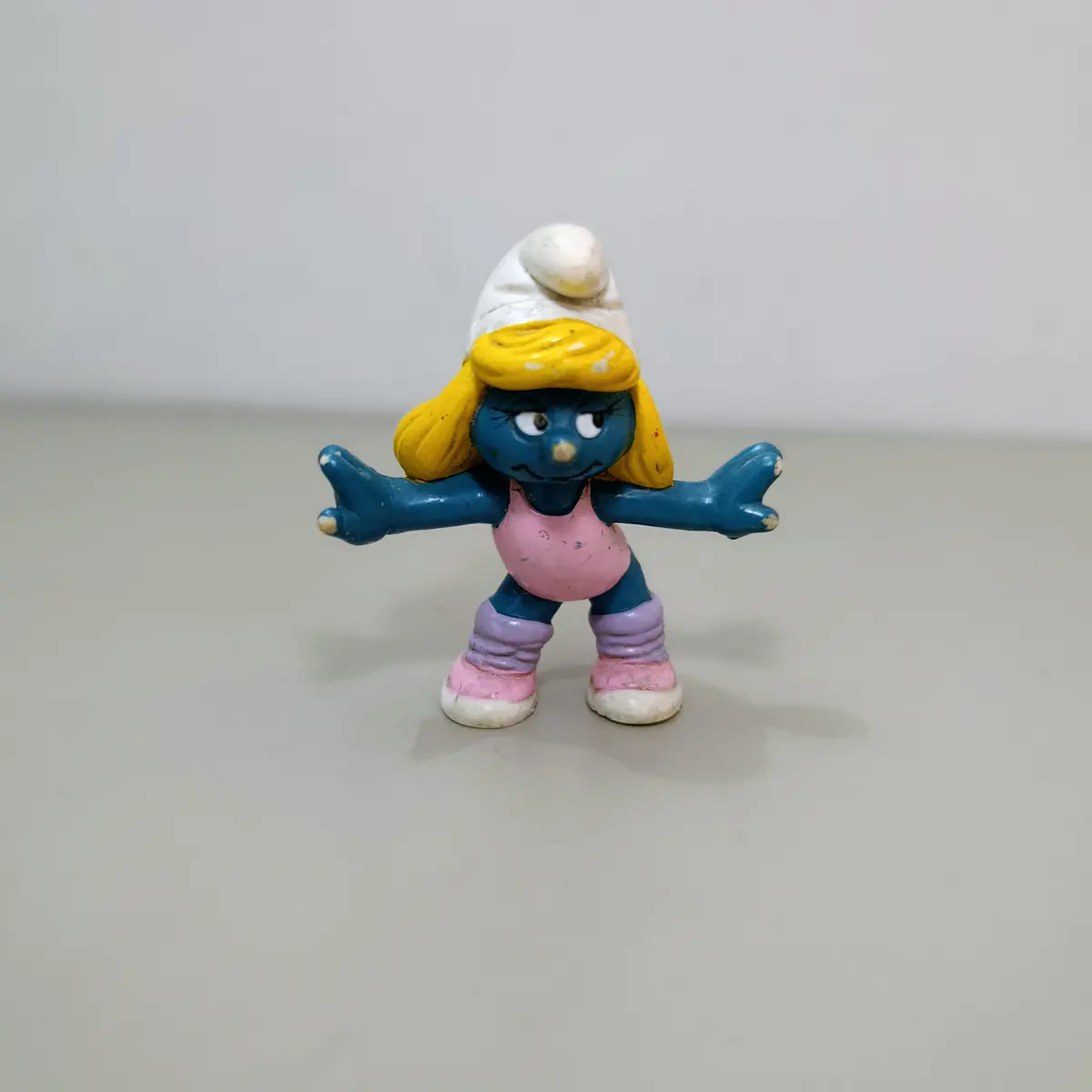 AEROBIC SMURFETTE