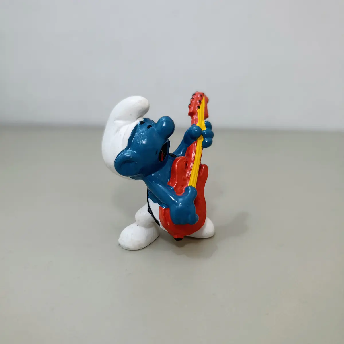 GUITAR SMURF