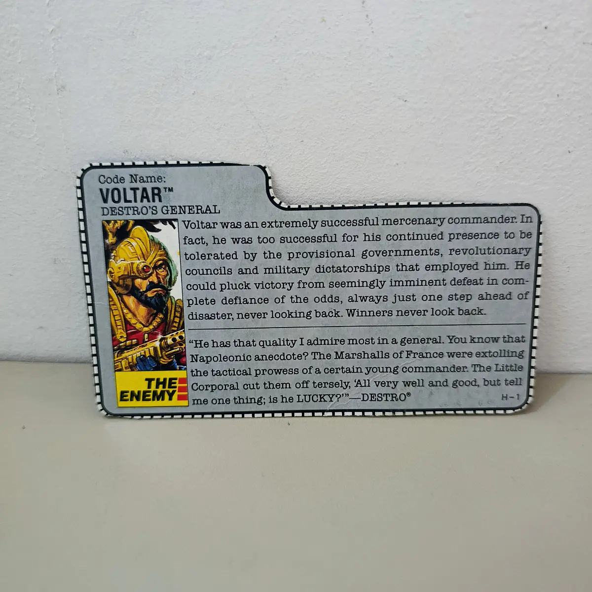 FILECARD VOLTAR