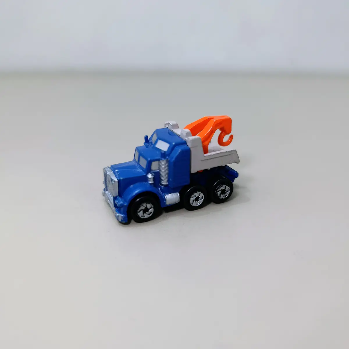 TOW TRUCK MICROMACHINES