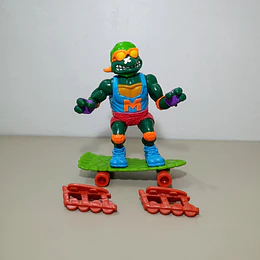 SKATEBORDING MIKE