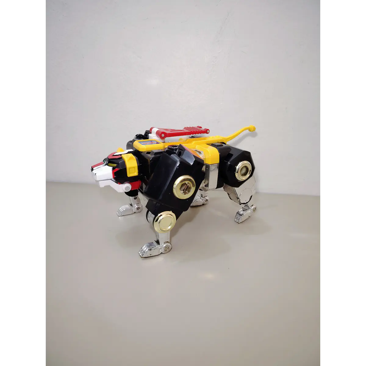 BLACK LION VOLTRON 