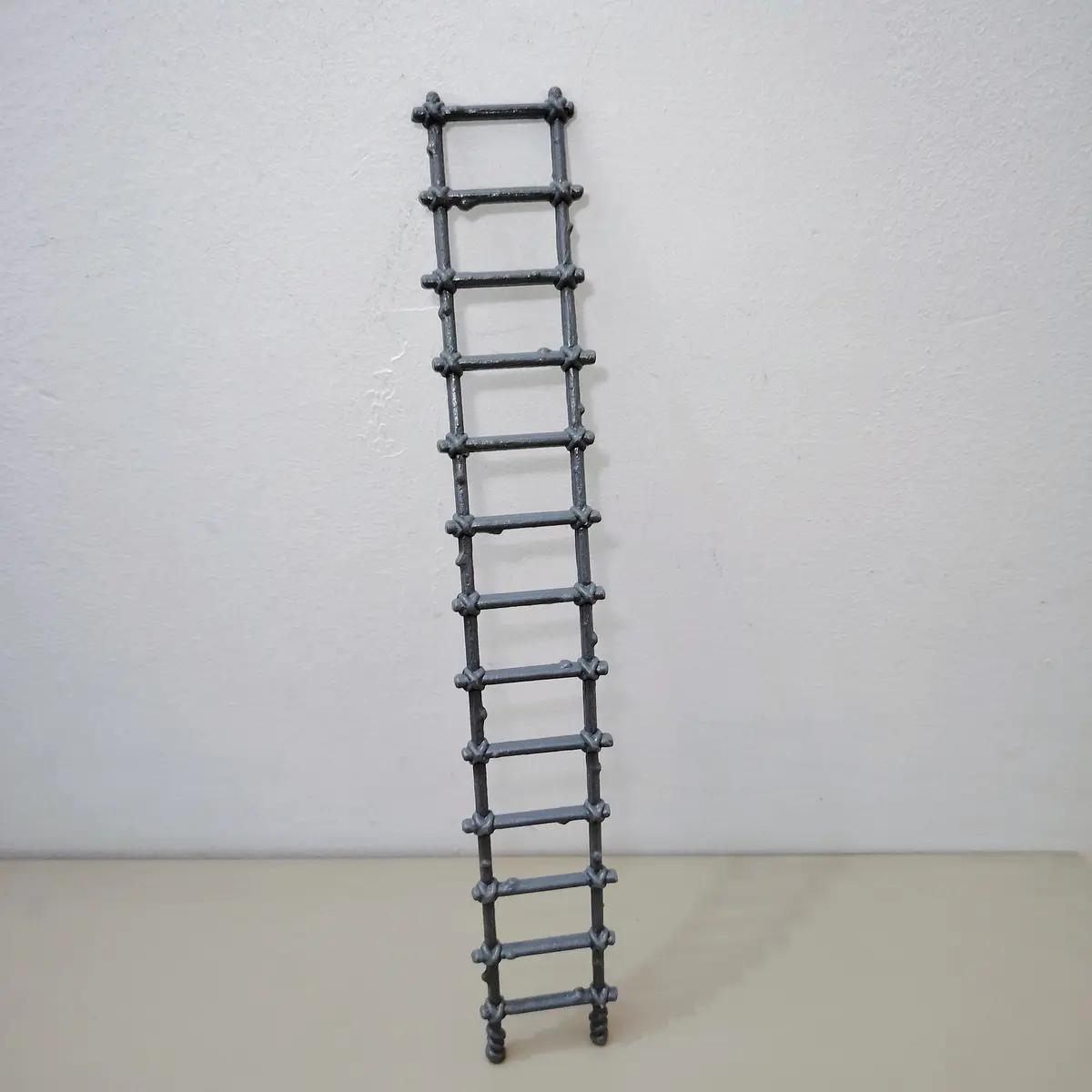 ESCALERA MONTAÑA SERPIENTE 