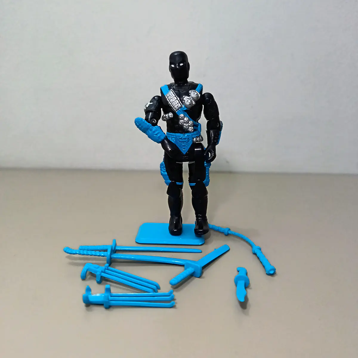 SNAKE EYES V5