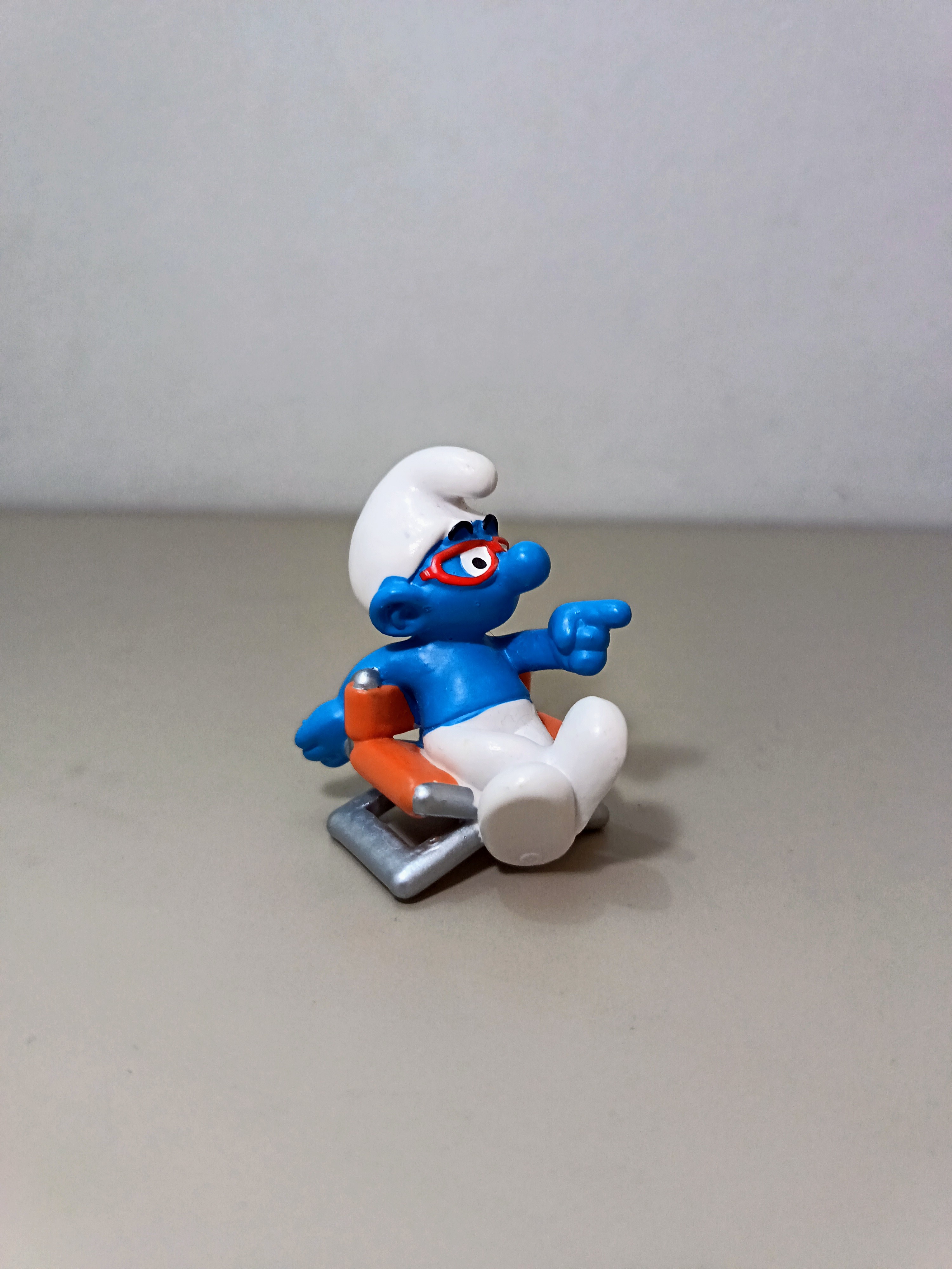 DIRECTOR SMURF