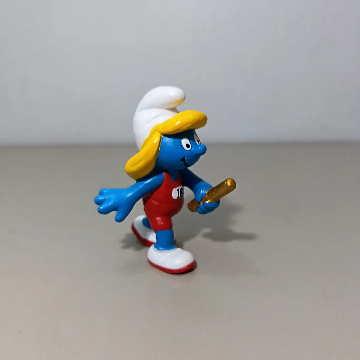 RUNNER SMURFETTE  