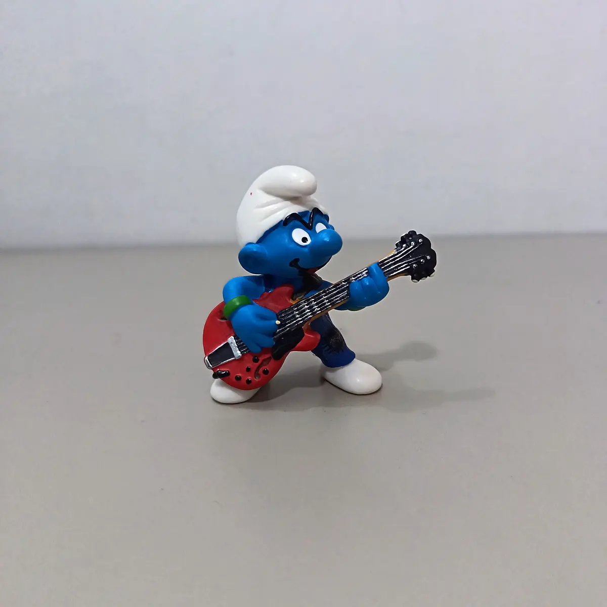 GUITAR SMURF