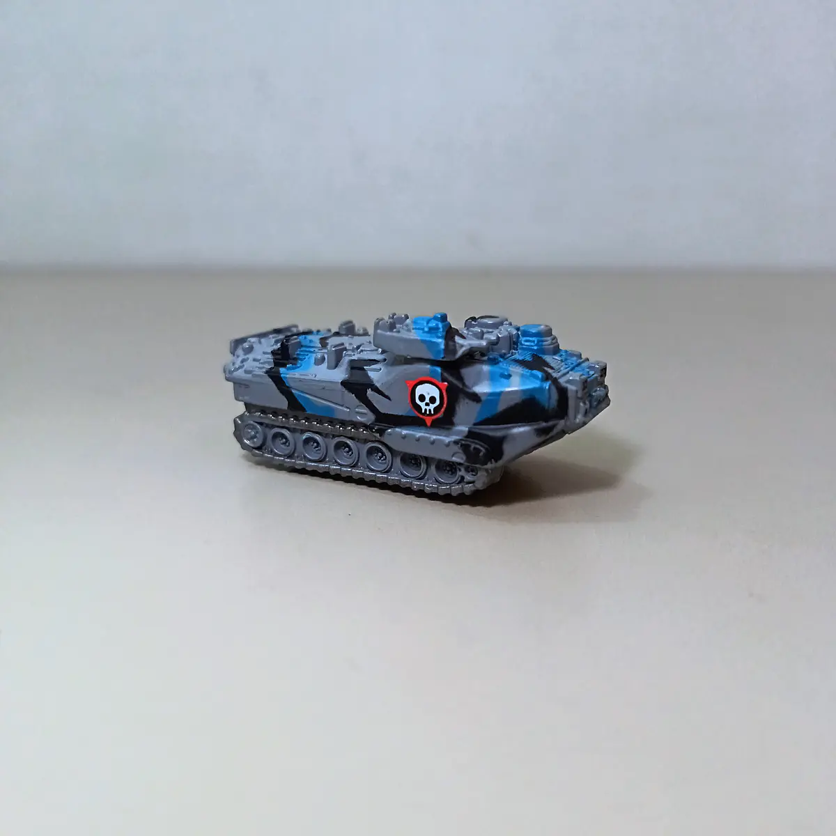 MILITARY TANK MICROMACHINES 