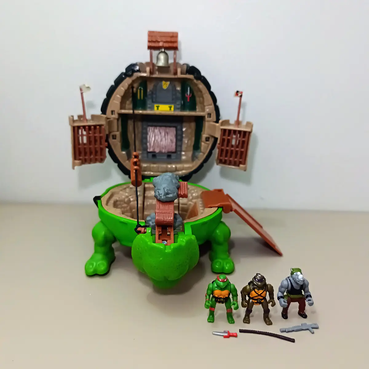 RALPH FEUDAL PLAYSET