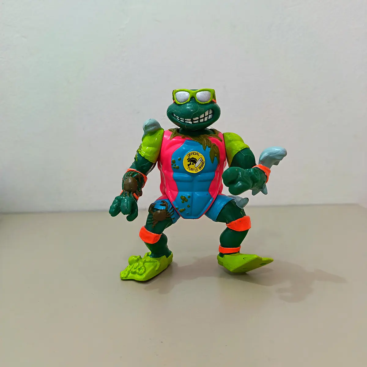 MIKE SURFER